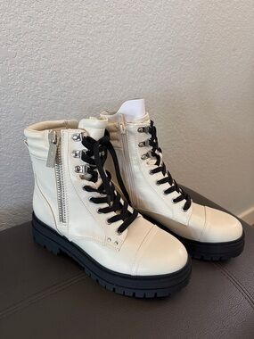 Nine West Cream Lace-Up Combat Boots with Black Laces